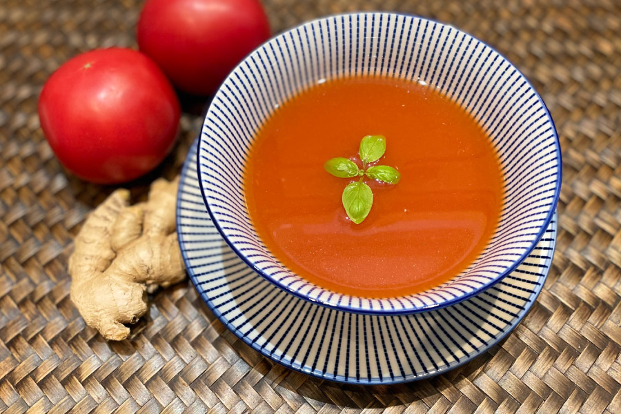 Przepis na rozgrzewającą zupę pomidorową