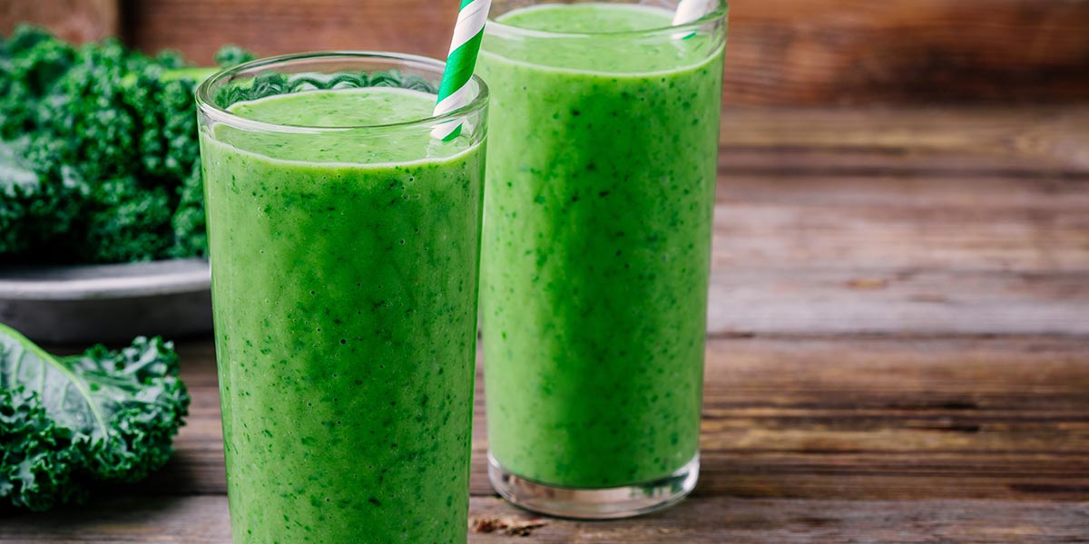 Herbaciane smoothie z jarmużu